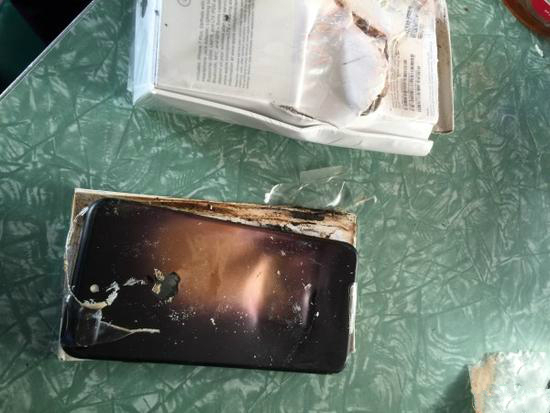 iPhone 7爆炸