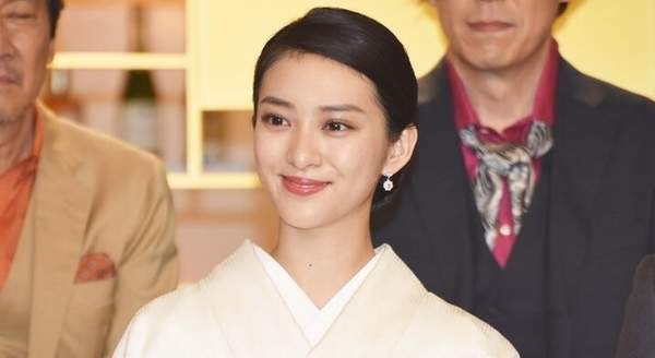 日剧黑色皮革手册2017介绍-起点资讯